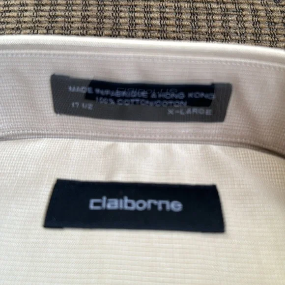 Claiborne button down shirt - Picture 2 of 3